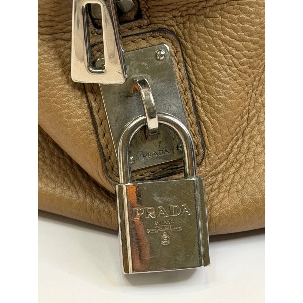 Prada Vitello Daino Phenix Leather Satchel Bag Tan Camel Silver Logo Y2K 90s‎